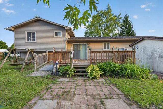 2471 Valley Church Drive, Thetford Township, MI 48420