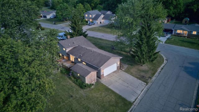 2471 Valley Church Drive, Thetford Township, MI 48420