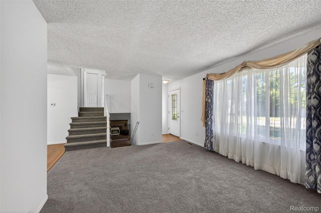 2471 Valley Church Drive, Thetford Township, MI 48420