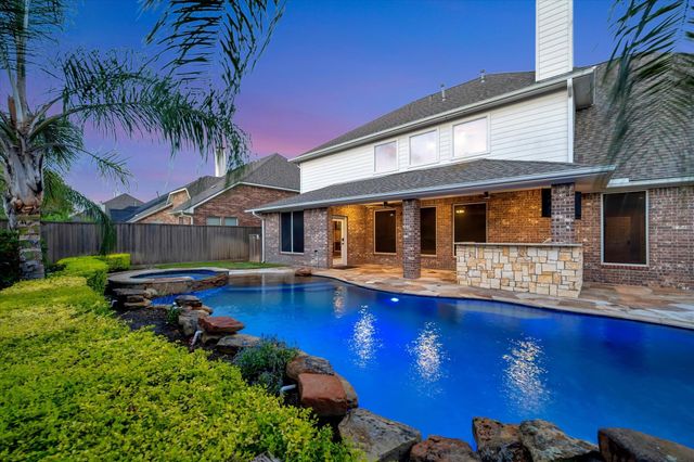 2515 Montclair Court, League City, TX 77573