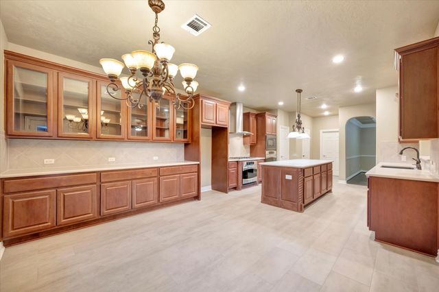 2515 Montclair Court, League City, TX 77573