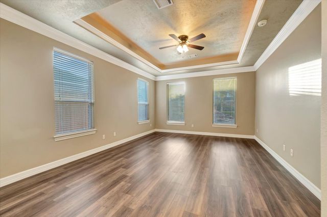 2515 Montclair Court, League City, TX 77573