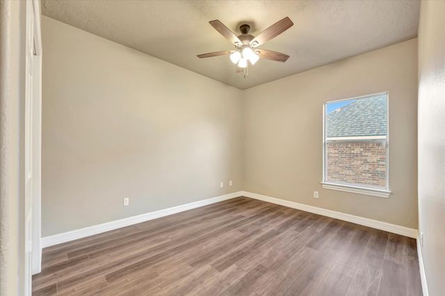 2515 Montclair Court, League City, TX 77573