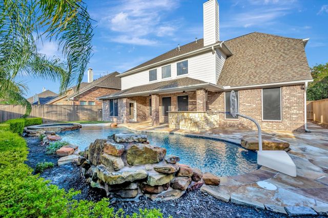 2515 Montclair Court, League City, TX 77573