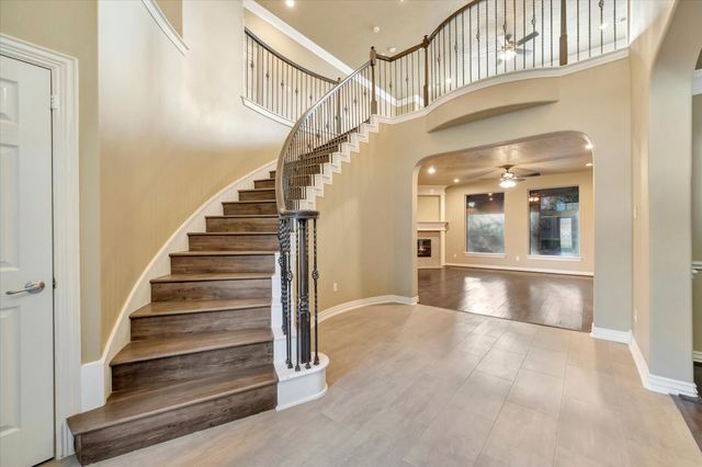 2515 Montclair Court, League City, TX 77573