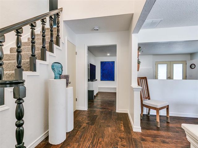 5924 Tiffany Circle, Oklahoma City, OK 73132