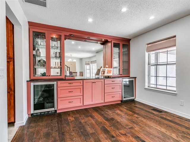 5924 Tiffany Circle, Oklahoma City, OK 73132