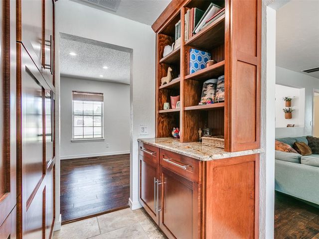 5924 Tiffany Circle, Oklahoma City, OK 73132