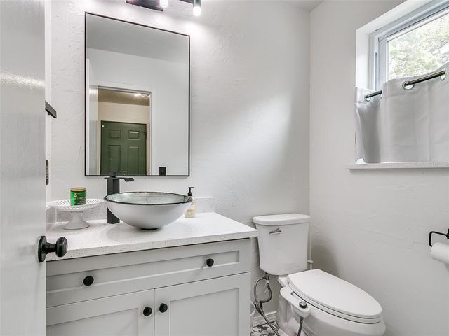 5924 Tiffany Circle, Oklahoma City, OK 73132
