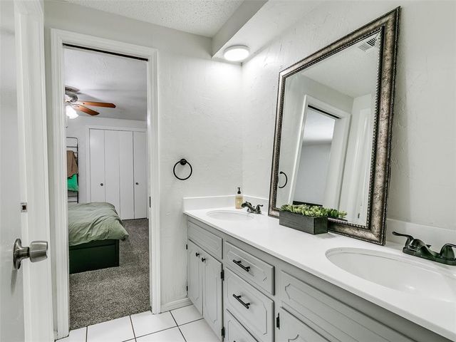 5924 Tiffany Circle, Oklahoma City, OK 73132