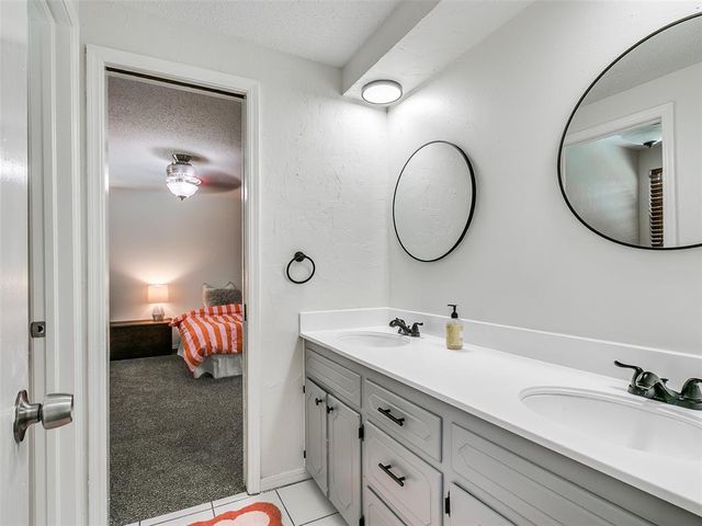 5924 Tiffany Circle, Oklahoma City, OK 73132