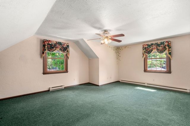 2035 Parker St, Springfield, MA 01128