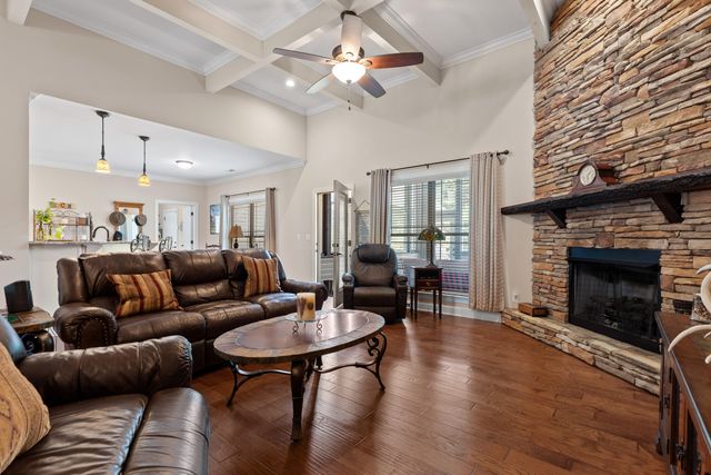 46 W Acorn Drive, Rock Spring, GA 30739