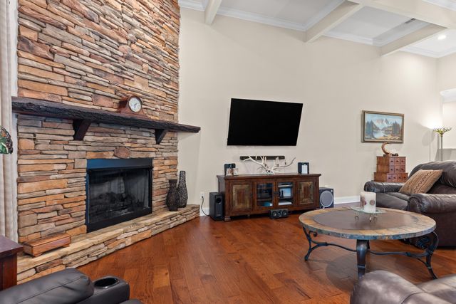 46 W Acorn Drive, Rock Spring, GA 30739