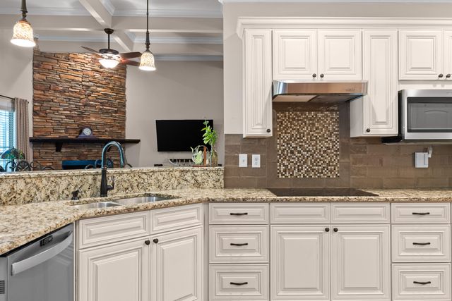 46 W Acorn Drive, Rock Spring, GA 30739