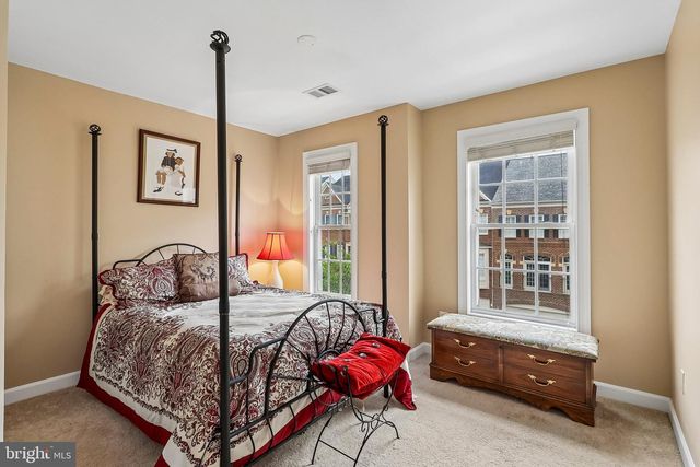 43798 BENT CREEK TER, Leesburg, VA 20176