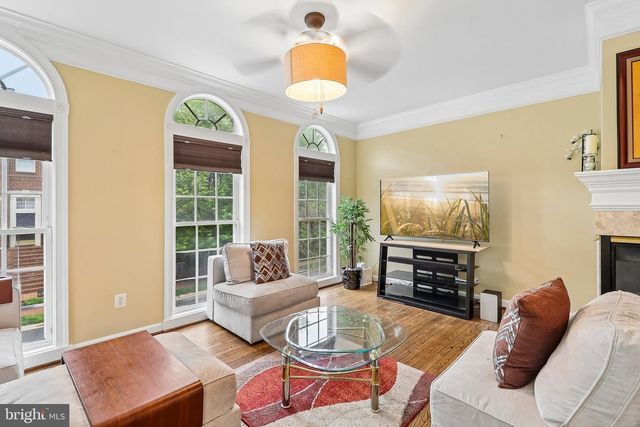 43798 BENT CREEK TER, Leesburg, VA 20176
