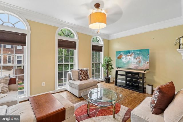 43798 BENT CREEK TER, Leesburg, VA 20176