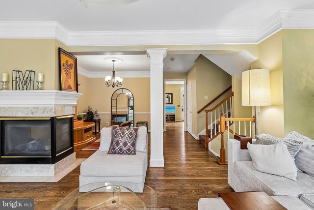 43798 BENT CREEK TER, Leesburg, VA 20176