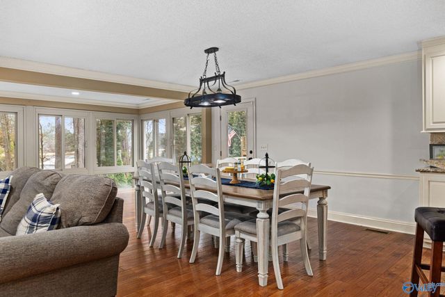 1335 Point Of Pines, Guntersville, AL 35976