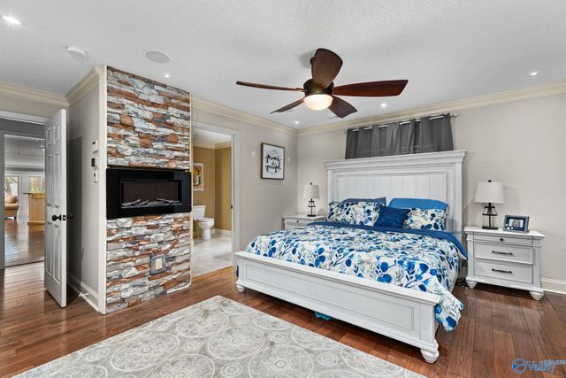 1335 Point Of Pines, Guntersville, AL 35976