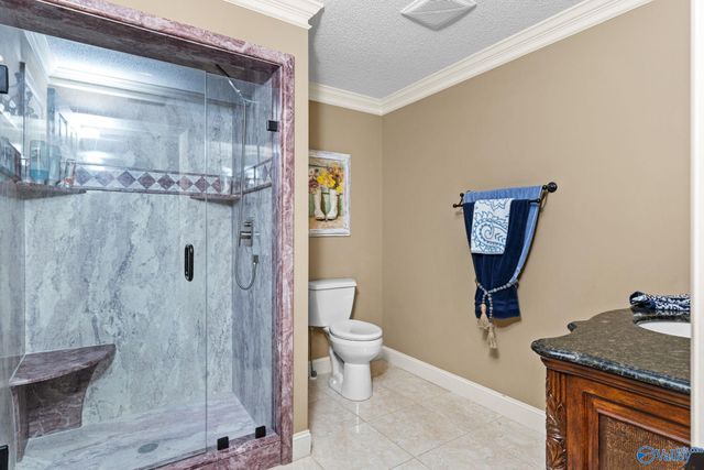 1335 Point Of Pines, Guntersville, AL 35976