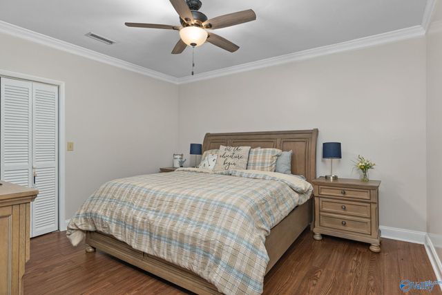 1335 Point Of Pines, Guntersville, AL 35976