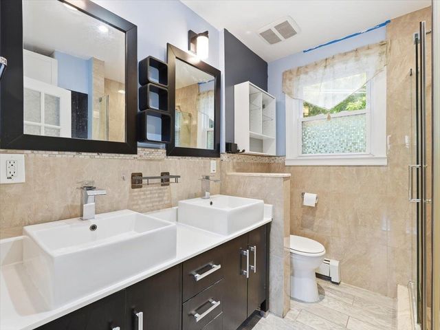 108 COUNTY RD, Tenafly, NJ 07670