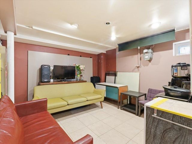 108 COUNTY RD, Tenafly, NJ 07670