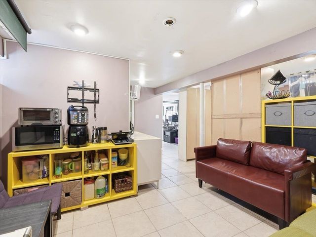 108 COUNTY RD, Tenafly, NJ 07670