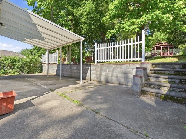 108 COUNTY RD, Tenafly, NJ 07670