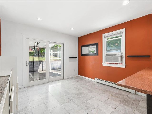 108 COUNTY RD, Tenafly, NJ 07670