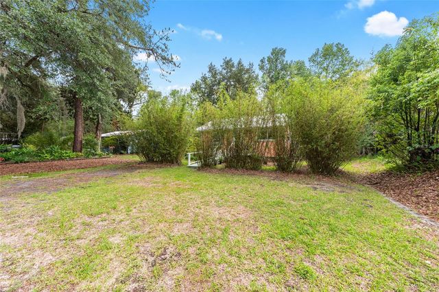 201-203 NE TAHOTA AVENUE, Micanopy, FL 32667