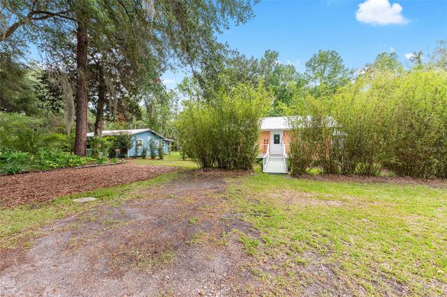 201-203 NE TAHOTA AVENUE, Micanopy, FL 32667