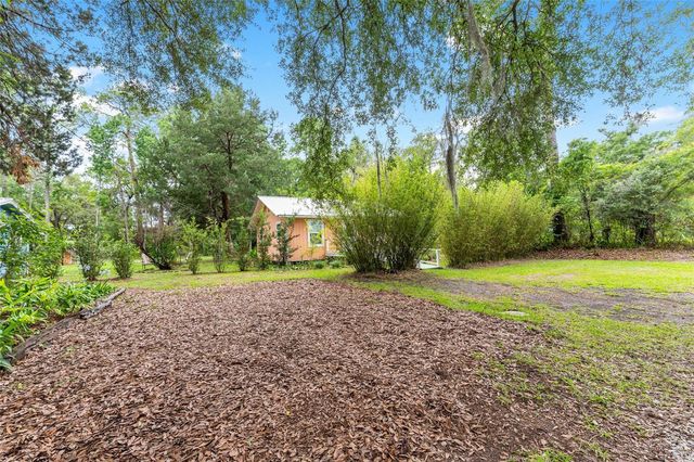 201-203 NE TAHOTA AVENUE, Micanopy, FL 32667