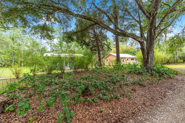 201-203 NE TAHOTA AVENUE, Micanopy, FL 32667