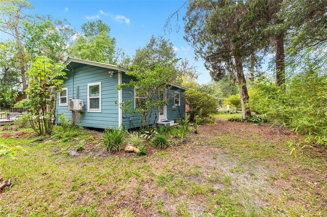 201-203 NE TAHOTA AVENUE, Micanopy, FL 32667