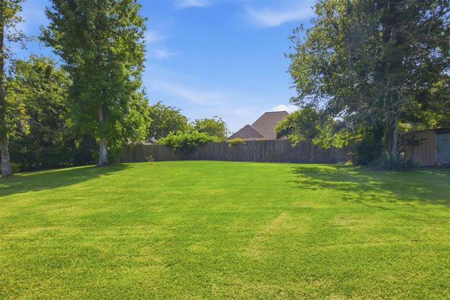 1683 Goos Road, Lake Charles, LA 70611
