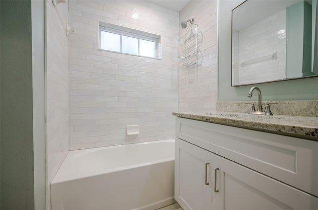 1101 2ND STREET W, Bradenton, FL 34205