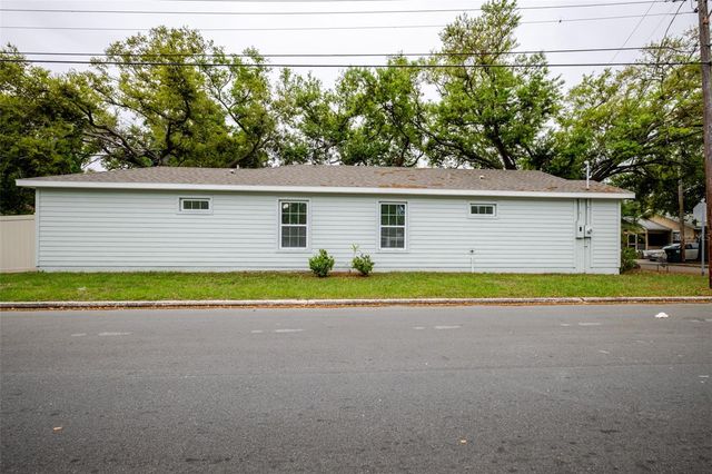 1101 2ND STREET W, Bradenton, FL 34205