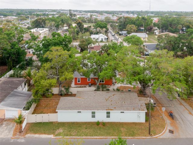 1101 2ND STREET W, Bradenton, FL 34205