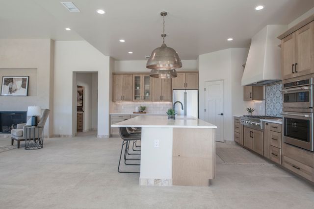 31 La Entrada, Placitas, NM 87043