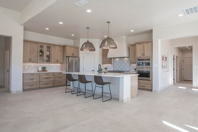 31 La Entrada, Placitas, NM 87043