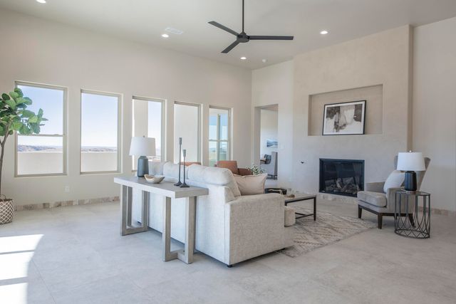 31 La Entrada, Placitas, NM 87043