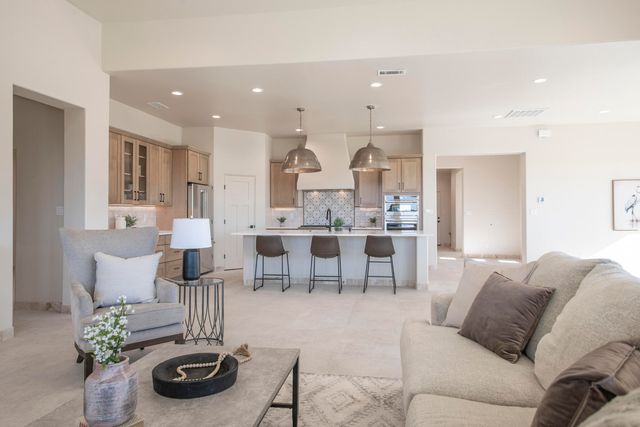 31 La Entrada, Placitas, NM 87043