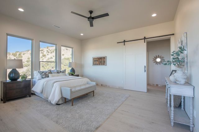 31 La Entrada, Placitas, NM 87043