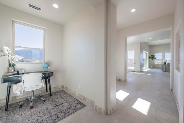 31 La Entrada, Placitas, NM 87043