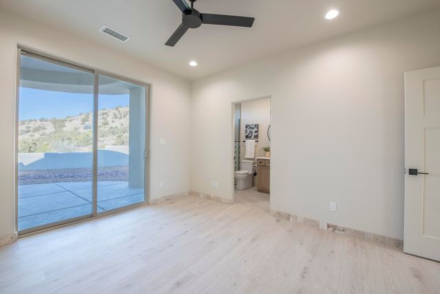 31 La Entrada, Placitas, NM 87043