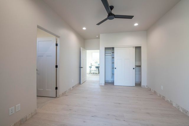 31 La Entrada, Placitas, NM 87043