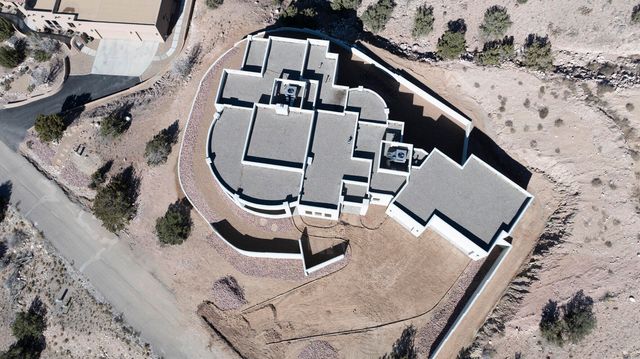 31 La Entrada, Placitas, NM 87043